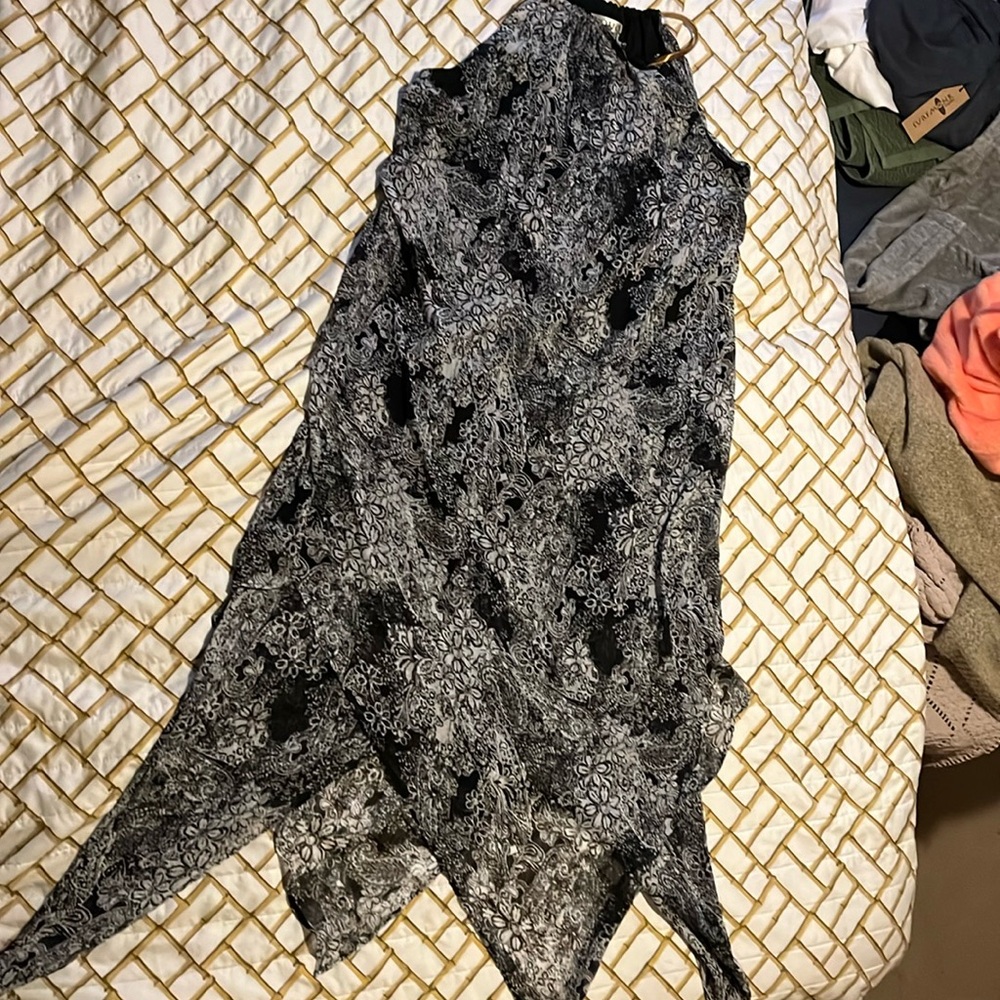 Soho apparel ltd gauze maxi dress with flair size Large